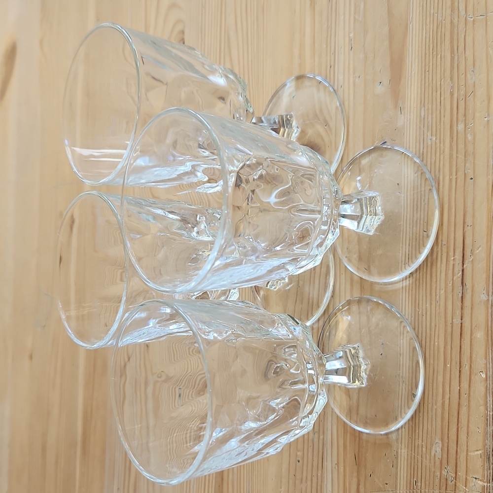 Glass goblets